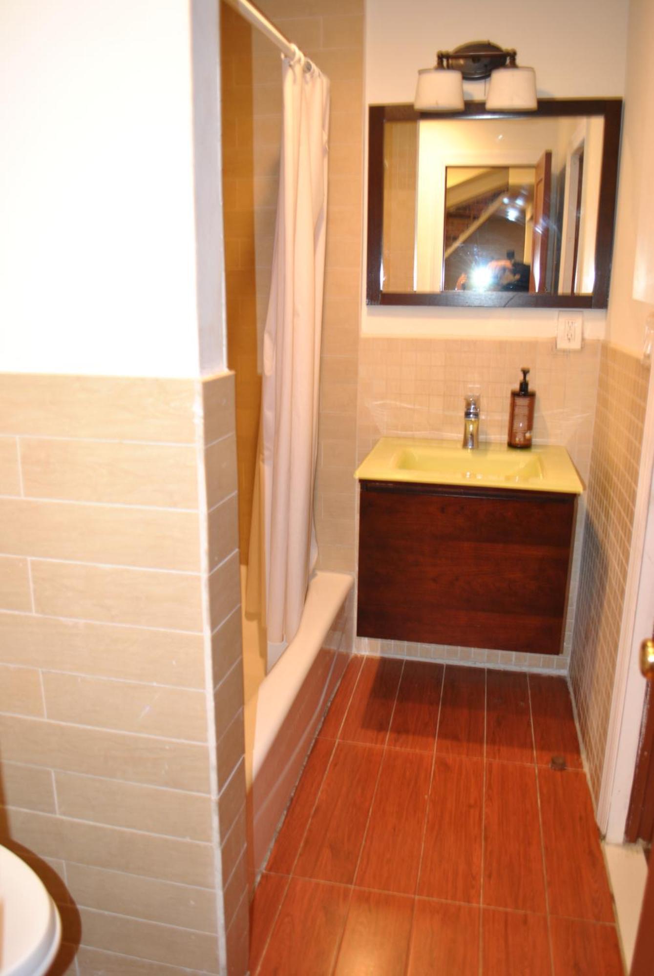 Ewr Airport Multilevel Guest House Room With 2-3 Beds Newark Exterior photo
